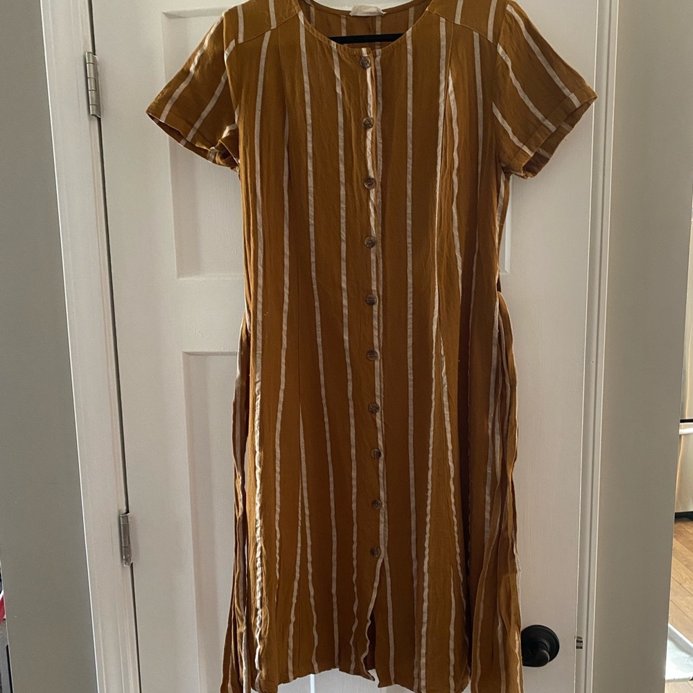 Altar’d state knee-length dress